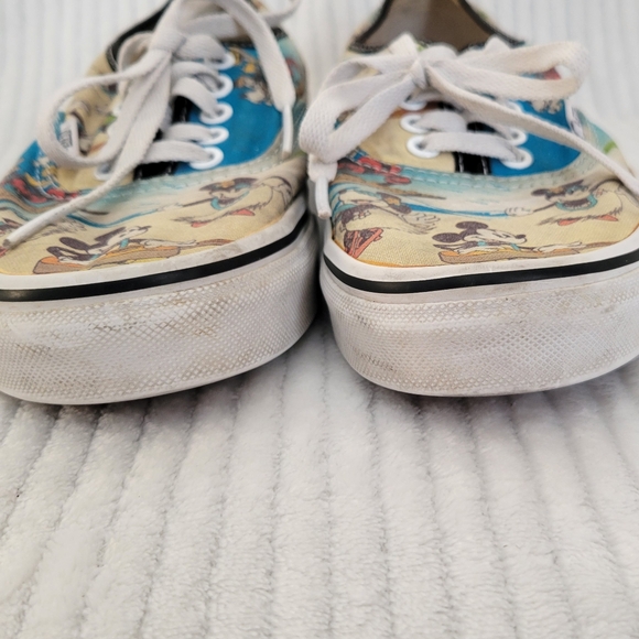 Vans x Disney Aloha Mickey Mouse Hawaii Sneakers Woman's 8.5 Men's 7 - Picture 6 of 12